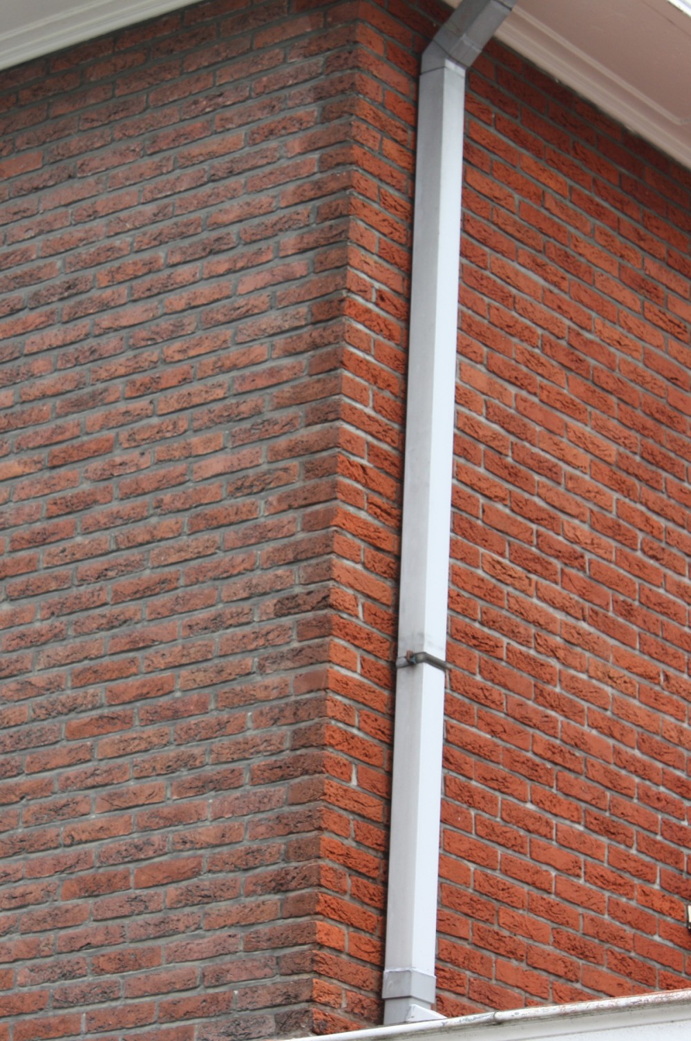 Buco sterk in het oplossen van vochtproblemen, reiniging gevels, vetvlekken verwijderen Buco sterk in het oplossen van vochtproblemen, reiniging gevels, vetvlekken verwijderen